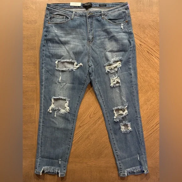 NWT! Judy Blue High Waisted Medium Wash Blue Jeans - Picture 3 of 7